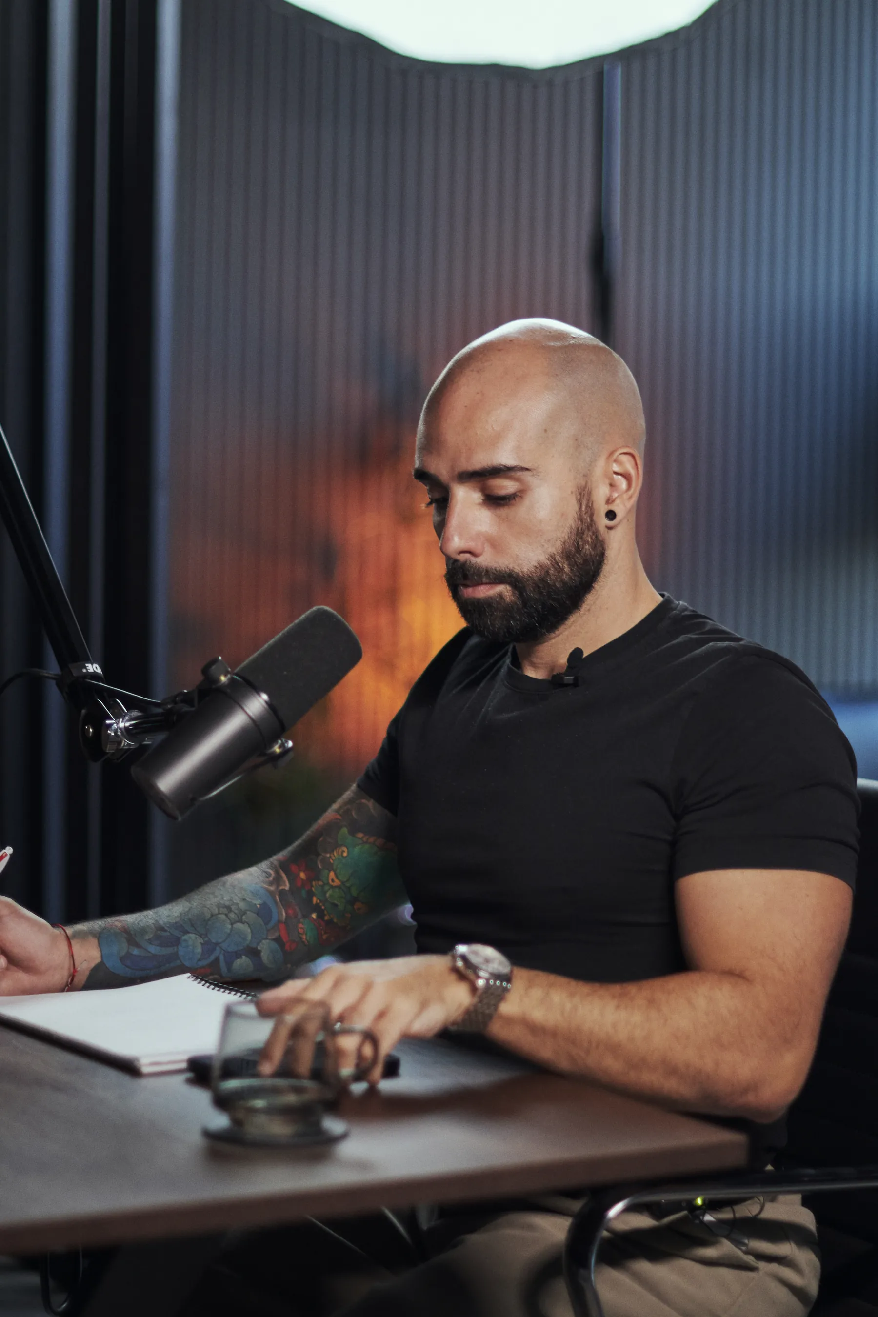 Ricardo con sus notas